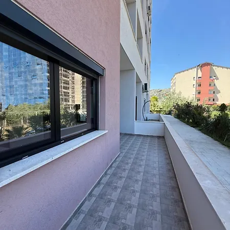 2 Bedroom 1 Floor Appartement