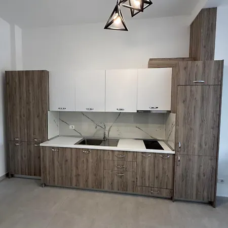 2 Bedroom 1 Floor