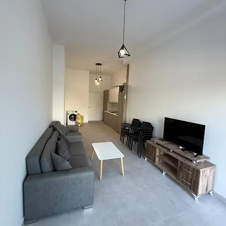 2 Bedroom 1 Floor Appartement *